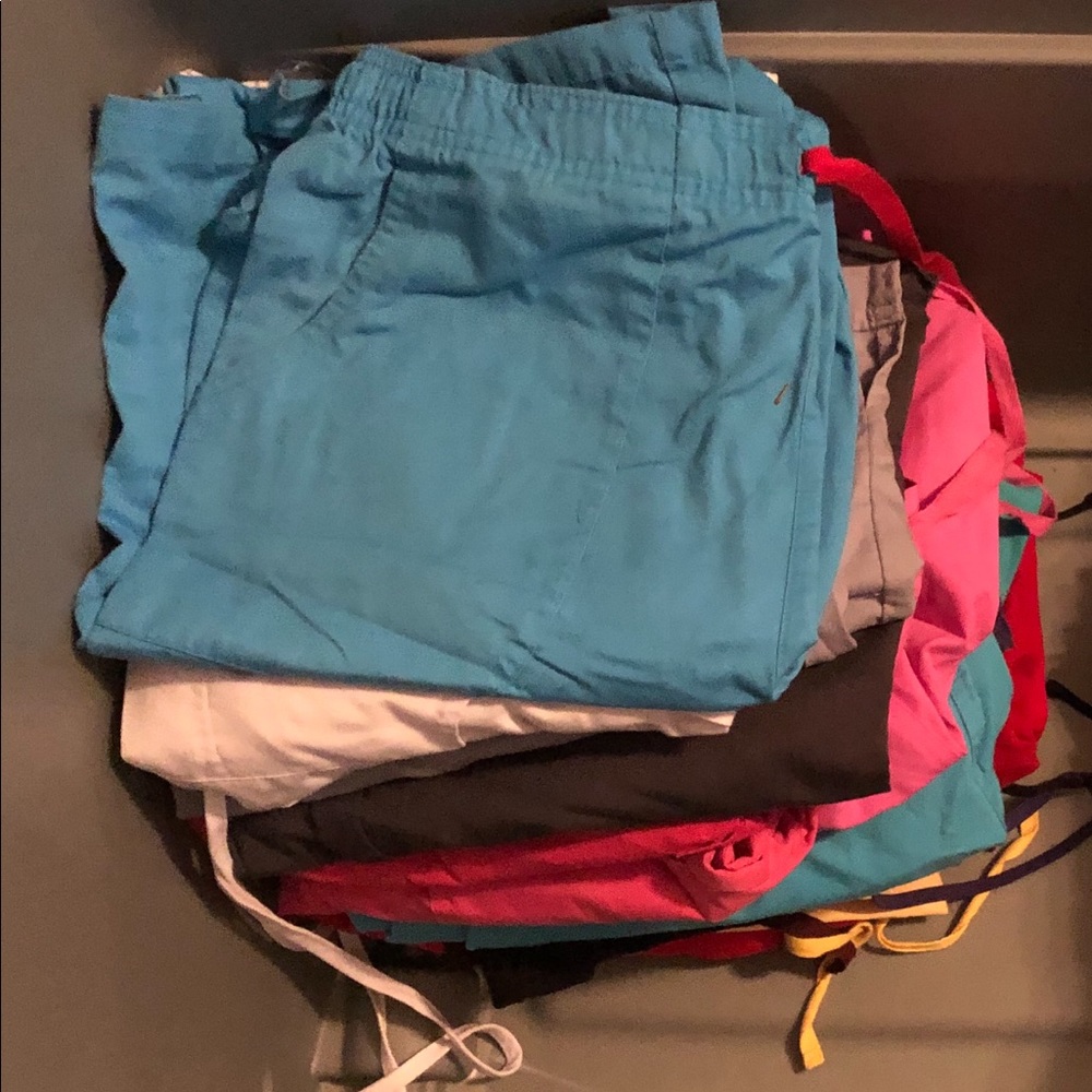 Woman’s Scrubs
